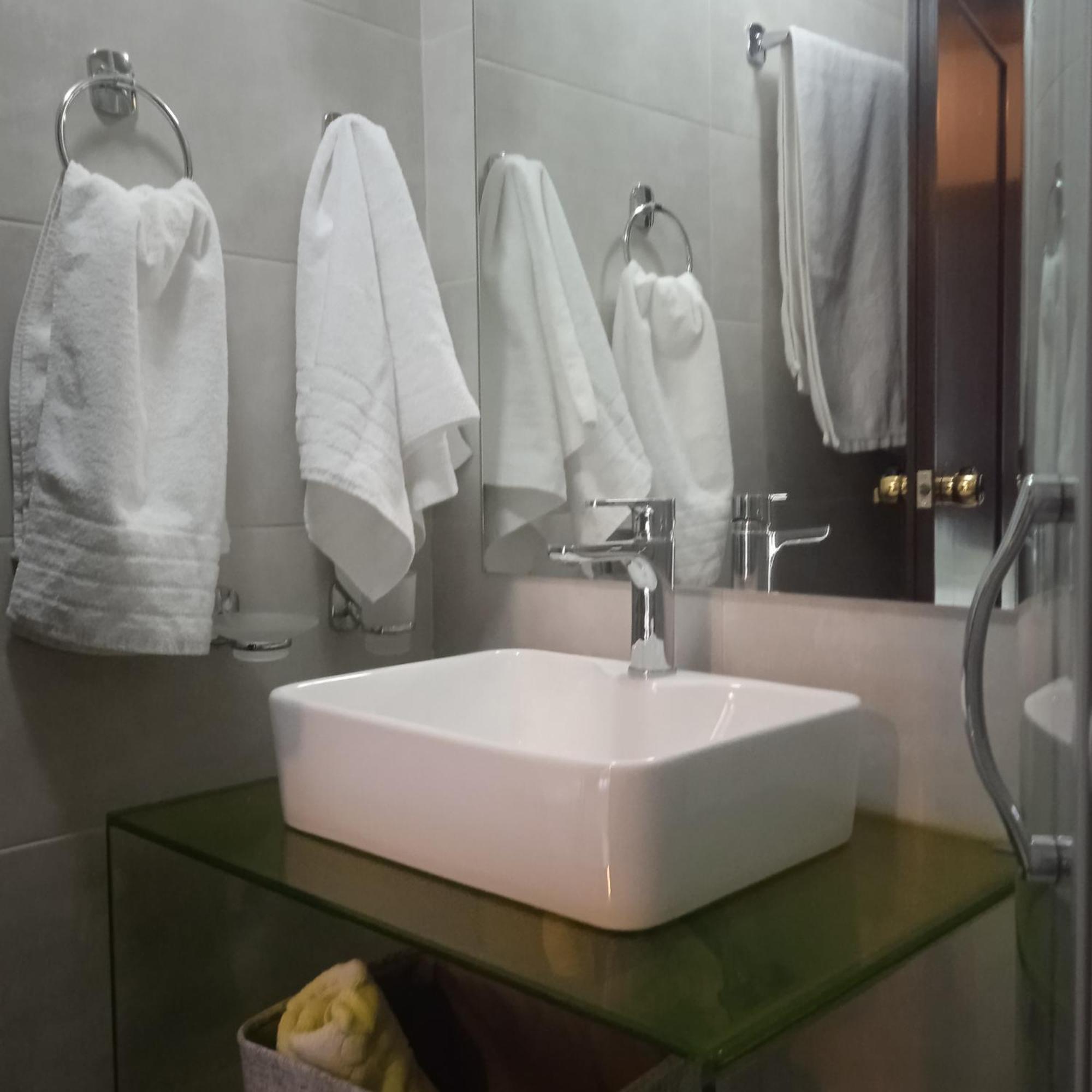 Enoro Hotell Pramanta Exteriör bild